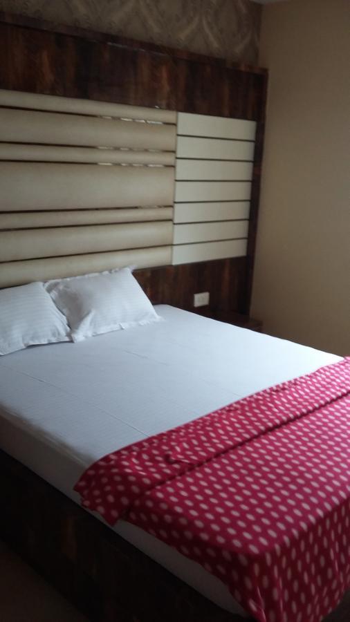 Hotel Crystal International Dhanbād Exteriör bild
